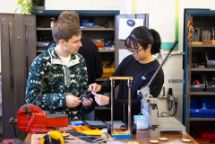 an image of Swinburne students using the Applied Mechanics Lab (Dynamics Lab)