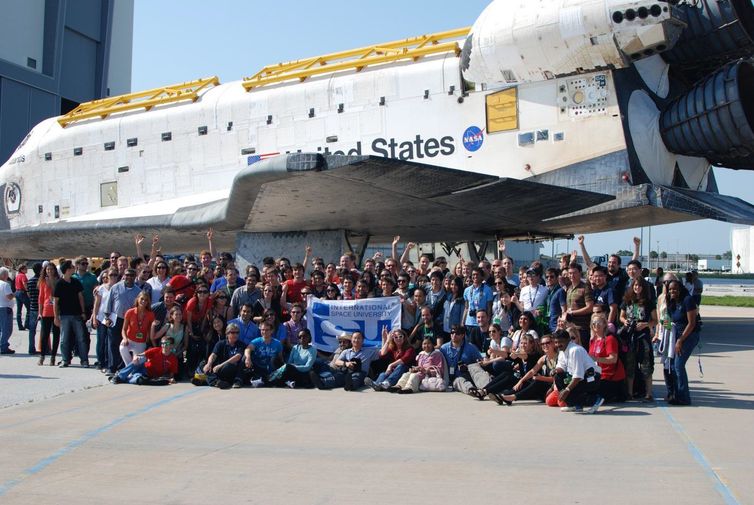 2012 International Space University students