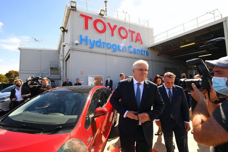 Scott Morrison at Toyota Hydrogen Centre